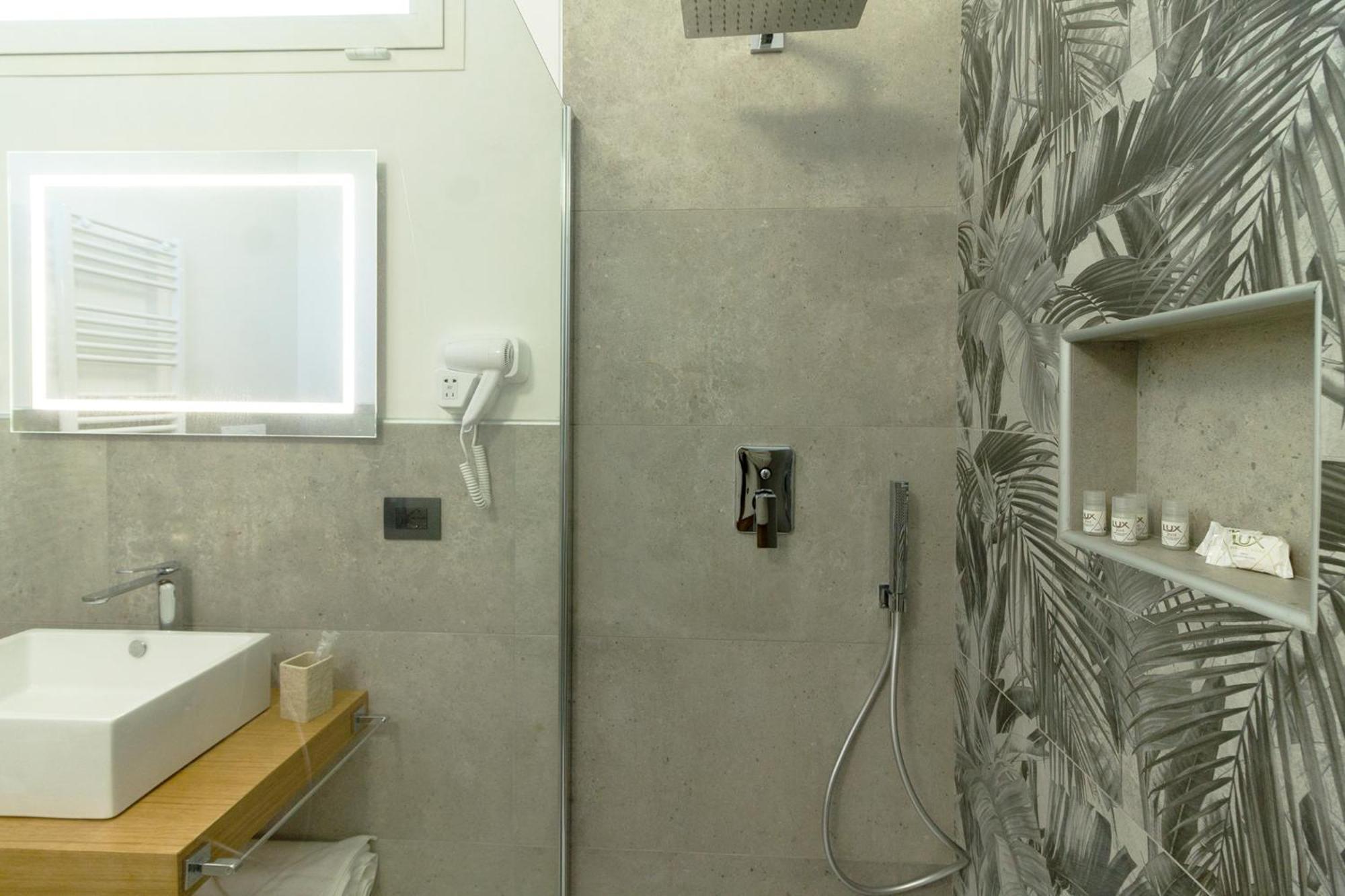 Sound Garden Charming Rooms Torre dell'Orso Εξωτερικό φωτογραφία